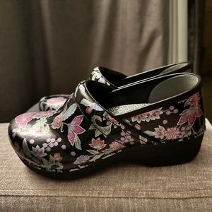 Womens Dansko XP 2.0 Size 39